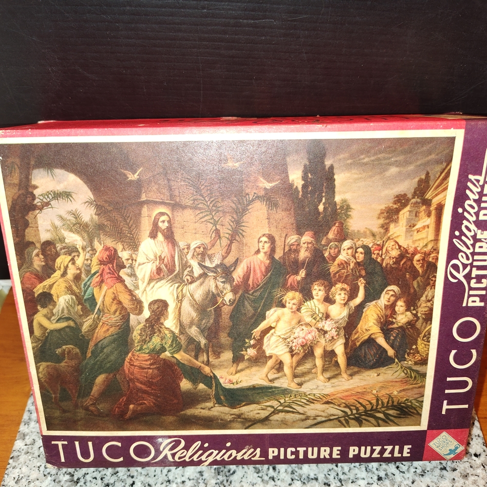 Tuco Jigsaw Puzzle "Christ's Entrance Into Jerusalem". Complete Vintage Puzzle.